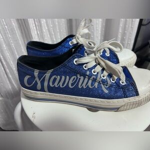 Maverick Women's Sparkling Blue Sneakers
